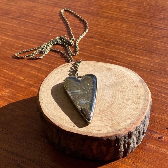 Elongated Heart Pendant Necklace Mica Gold Leaf on Antique Bronze Plated Chain - Picture 2 of 5
